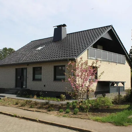 Ferienhaus Lindenweg In * Bad Bederkesa